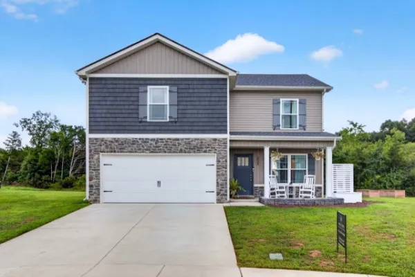 2002 Haystack Ct  Christiana, TN 37037