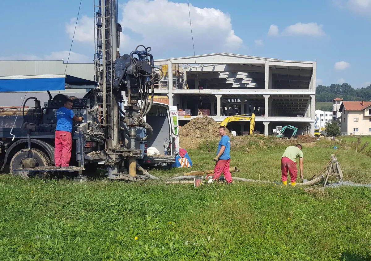 Bušenje bunara u BiH!