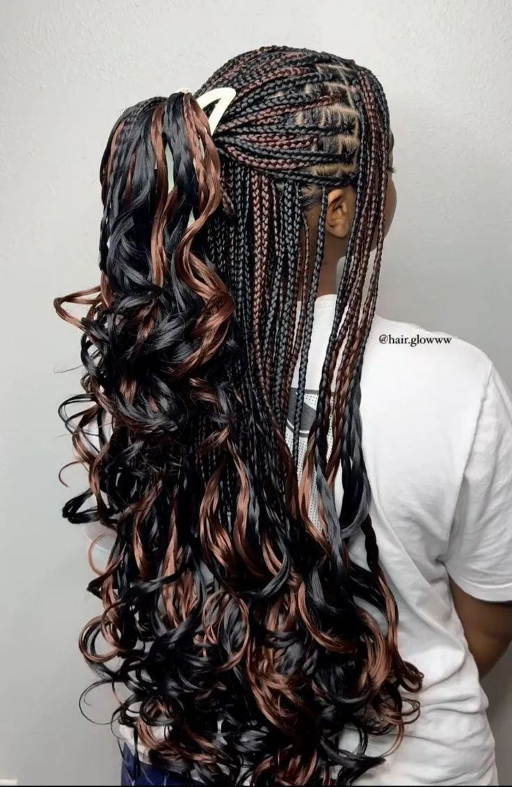 Curly Knotless Braids