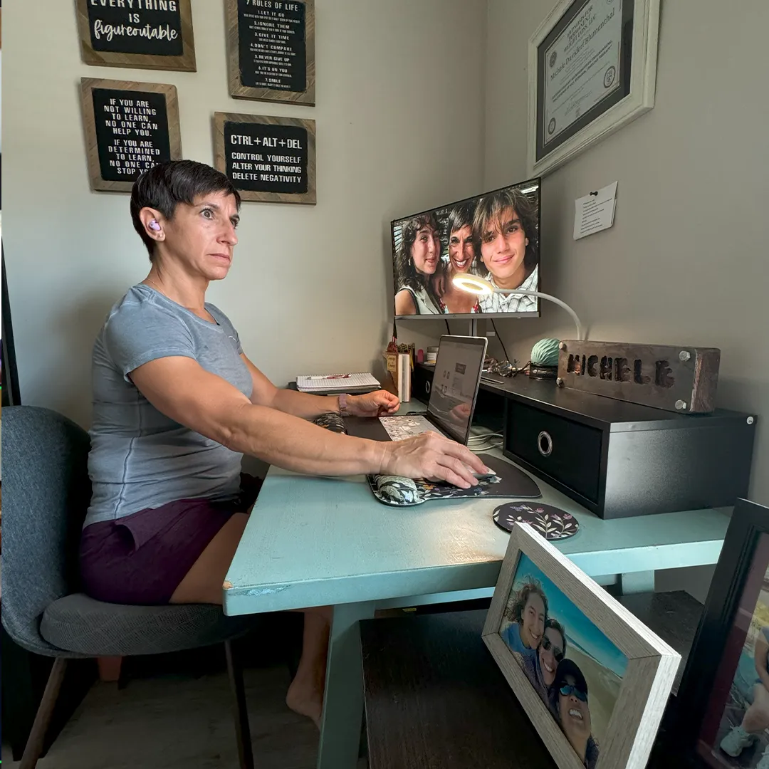 M3: Mind and Motion, Michele Bluemental, Holistic wellness coaching, Personalized fitness programs online, Virtual mindset coaching for women, Breakthrough therapy for self-improvement, Mental and physical transformation, NLP practitioner for personal growth, Customized nutrition and fitness plans, Online emotional resilience training, Group virtual fitness classes, Accountability coaching for weight loss