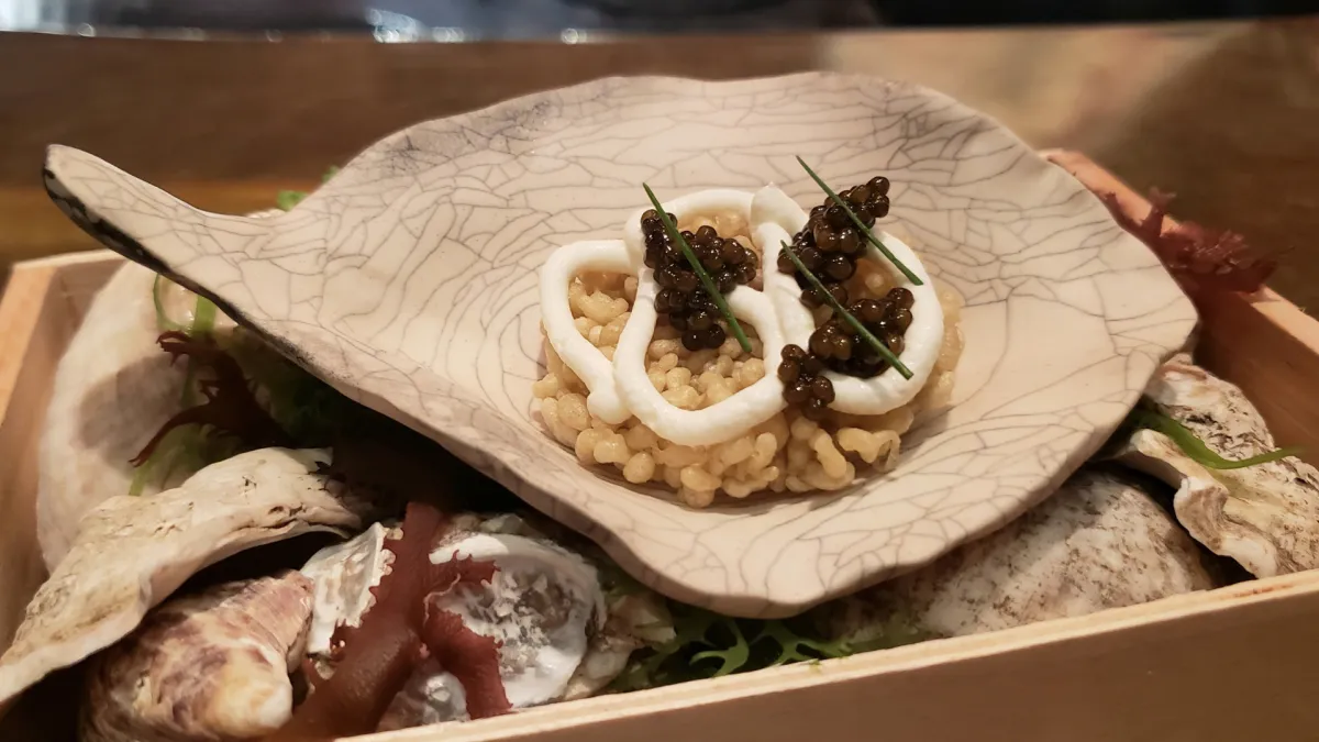 é by José Andrés