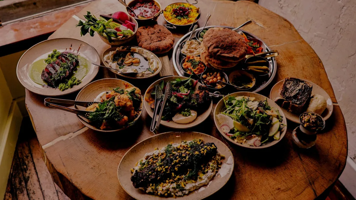 Meesh Meesh Mediterranean