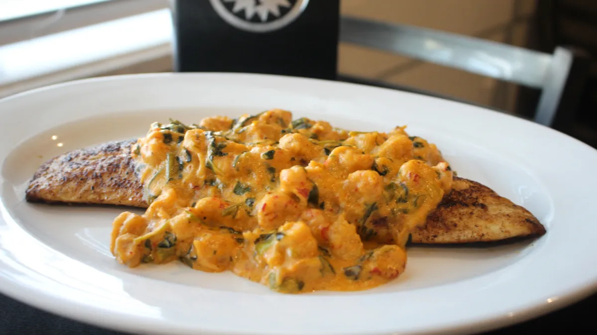 Fezzo’s Seafood & Steak