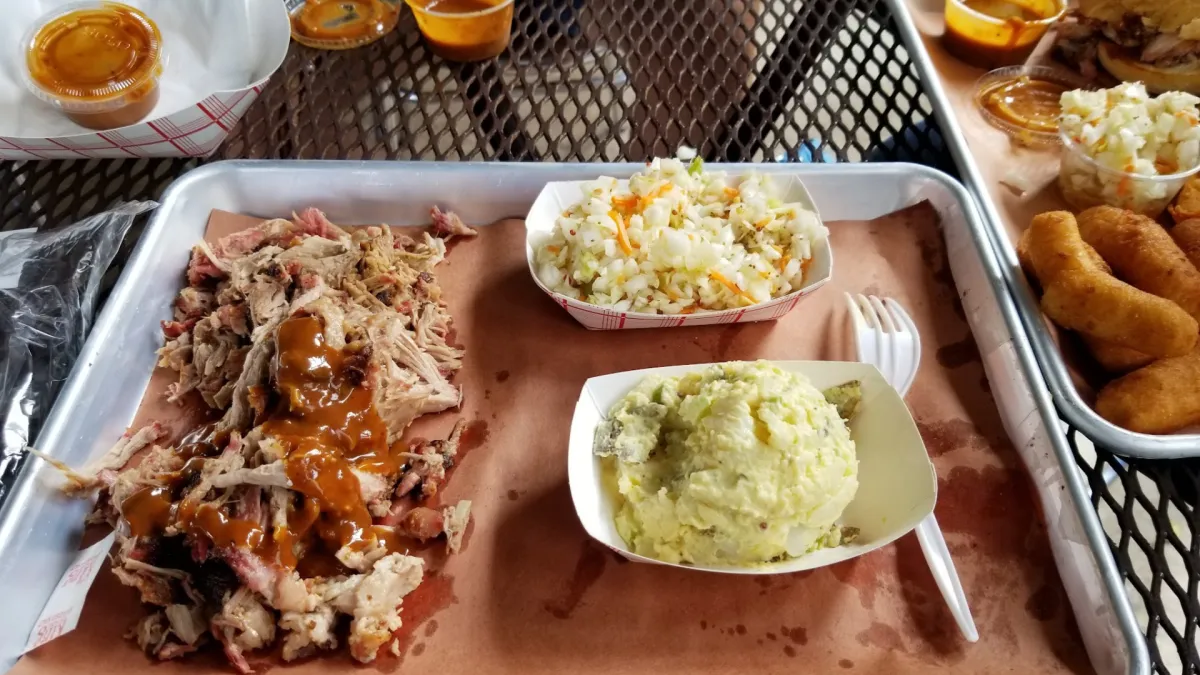 Luella’s Bar-B-Que