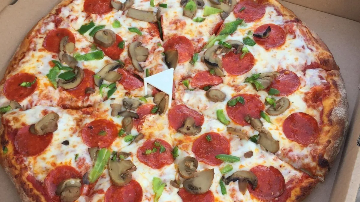 BJay’s Pizza & Coneys