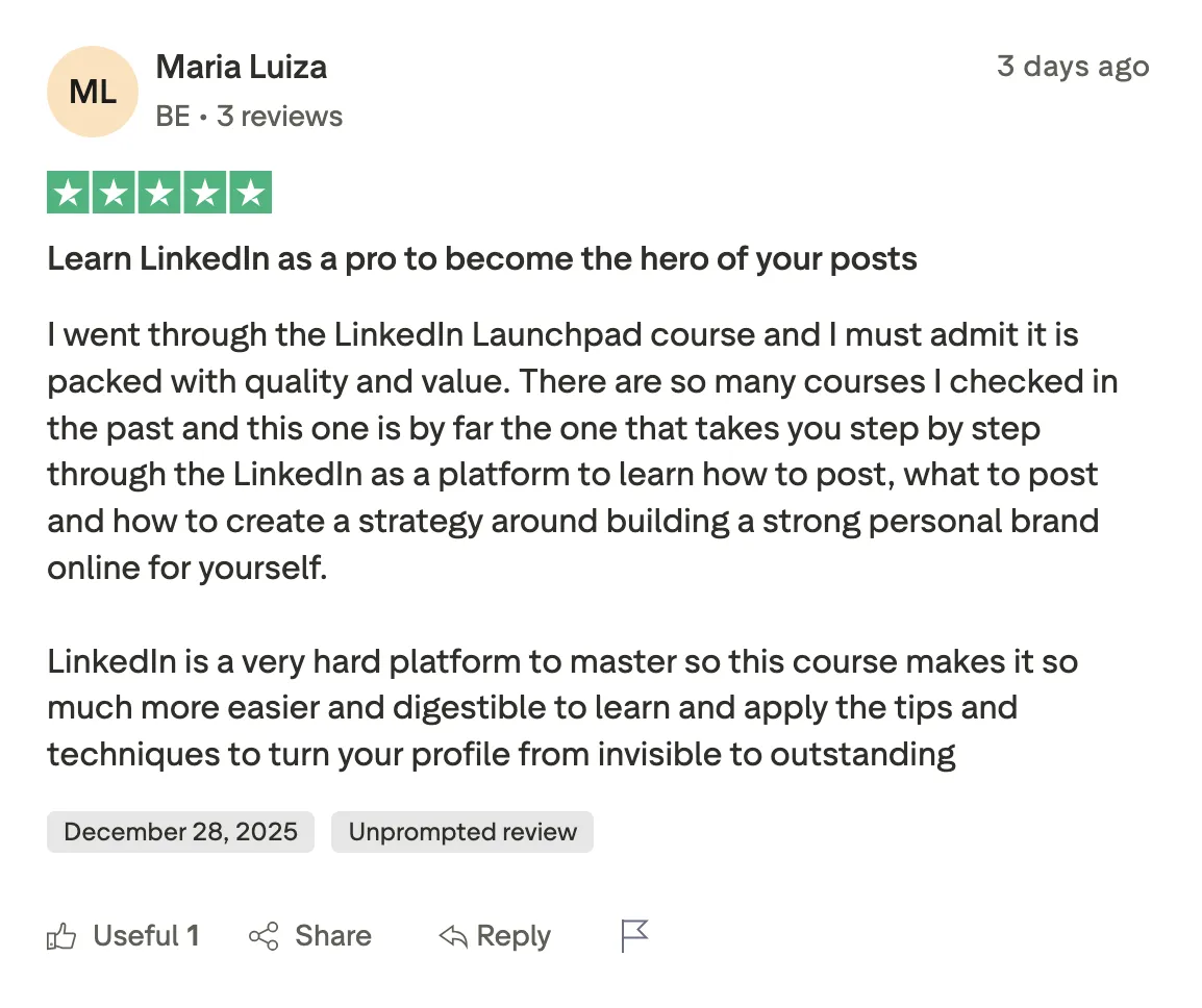 Five-star Trustpilot review describing a LinkedIn training program as the best course for learning how to post on LinkedIn, grow a personal brand, and build an online presence. The reviewer says it’s easy to follow and packed with valuable tips.