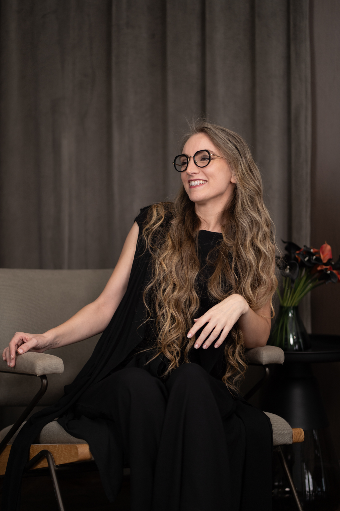 Martina Kikic, Founder of The Peace OS Consultancy and LinkedIn advisor for senior executives — ranked #1 in the UAE for LinkedIn Leadership and Personal Branding, working with founders, CFOs, partners, and board members across 45 nationalities.