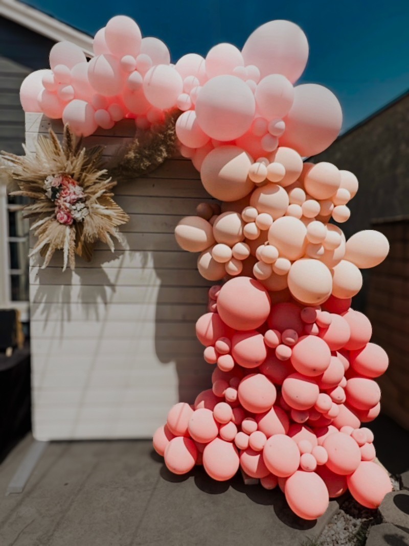multi color balloon arch