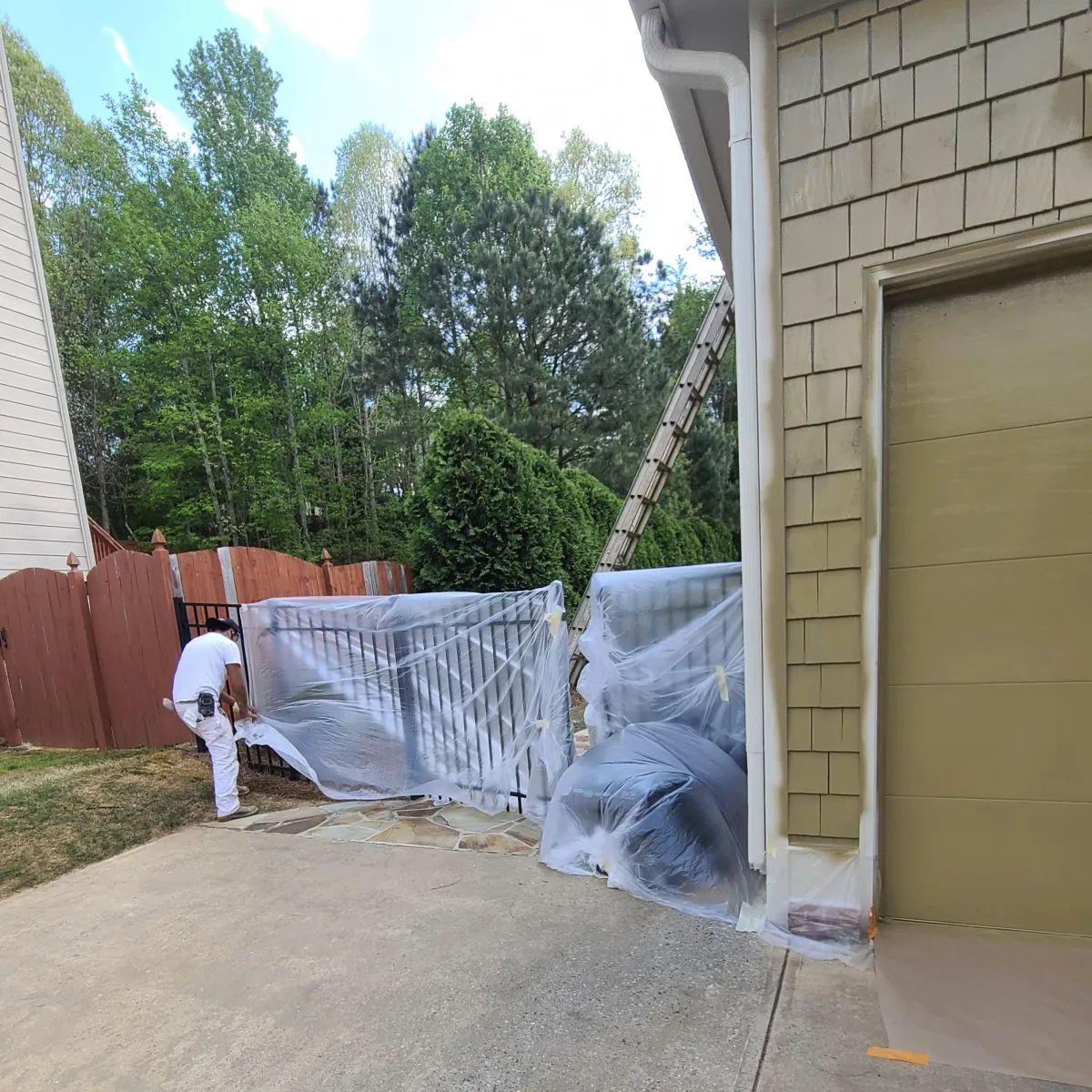 Deck and Fence Staining in Alpharetta