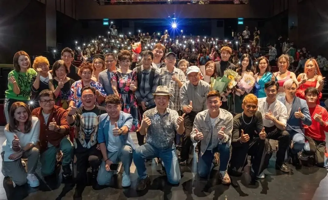 Alaric Ong at movie gala premiere of Hot Veterans 本地姜最辣