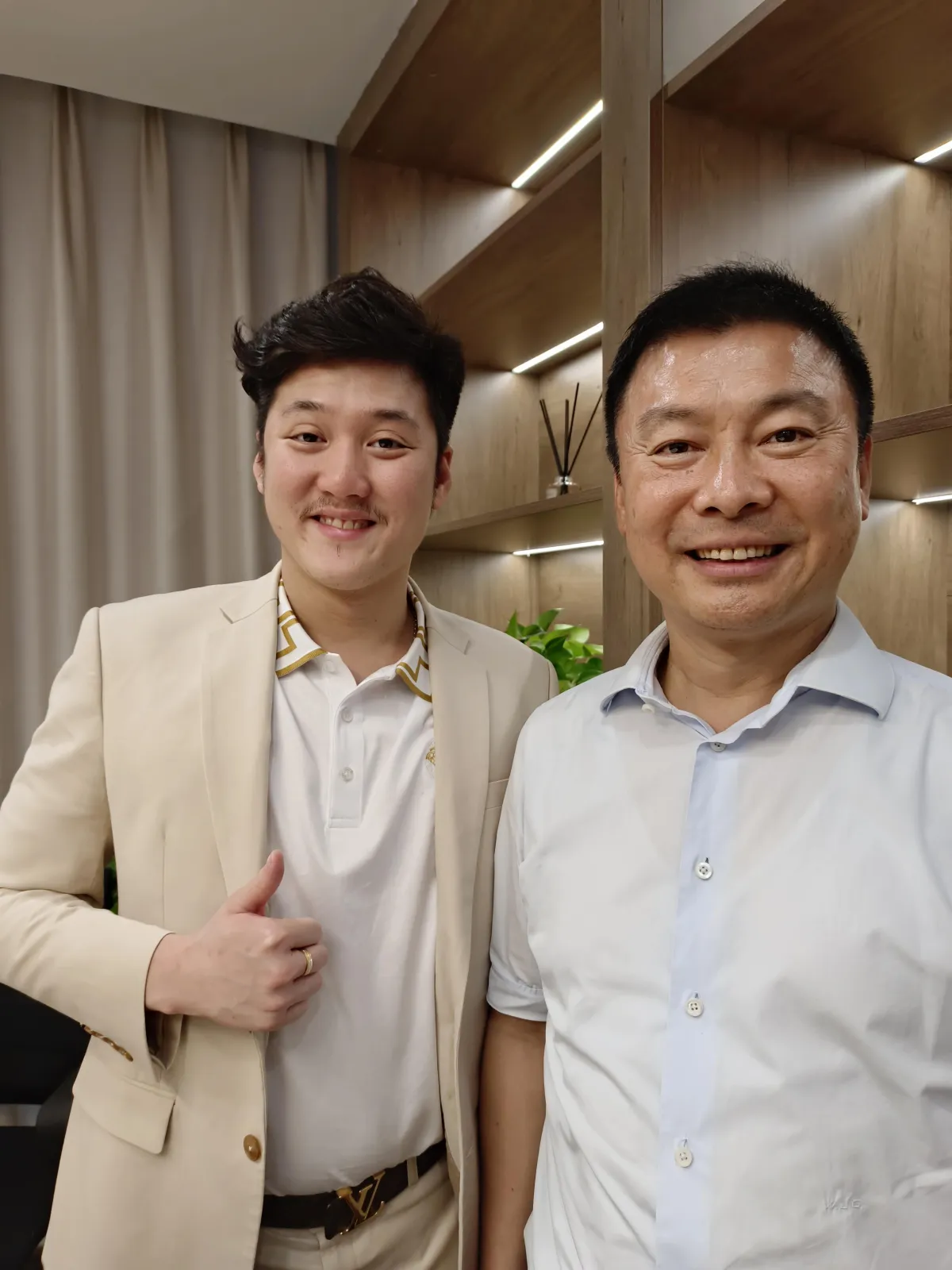 Alaric Ong with Billionaire Wu Jianguang