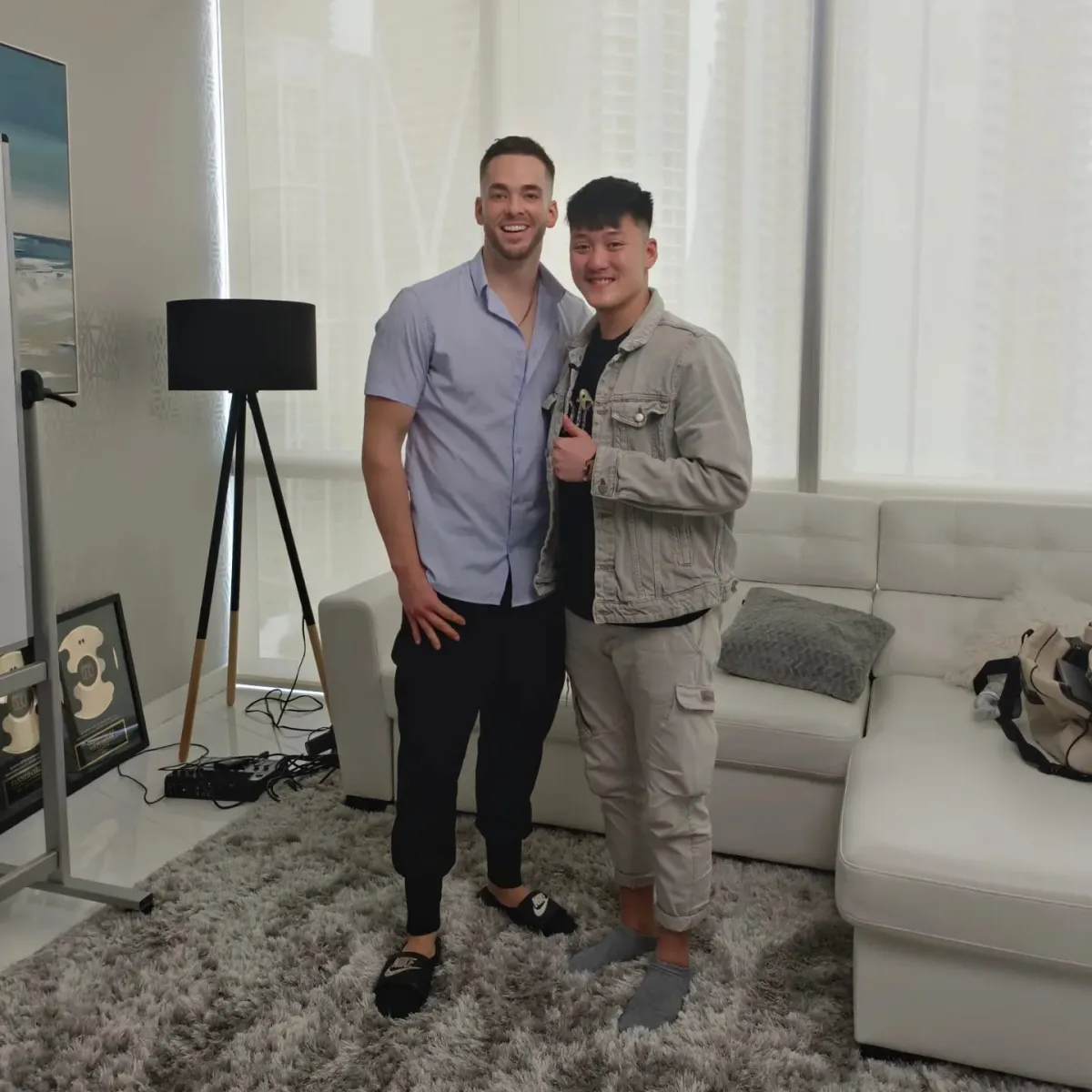 Alaric Ong with Tanner Chidester 2 comma club C winner