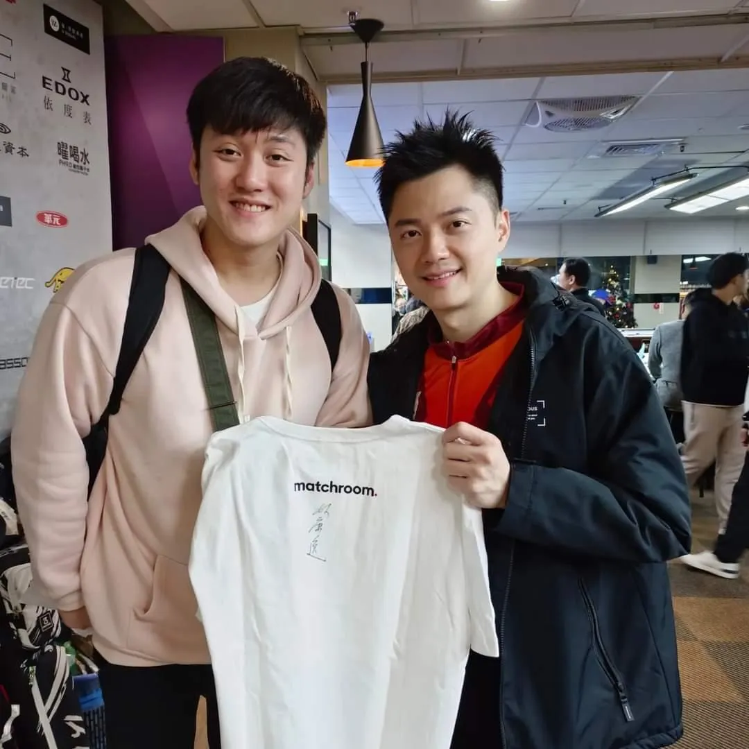 Alaric Ong with Ko Pin Yi, World Pool Champion 2015