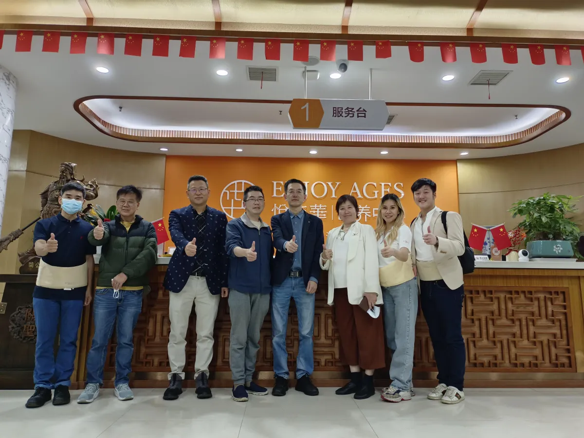 Alari Ong with 2 CEOs in China who own 6 hospitals and elderly care centres.