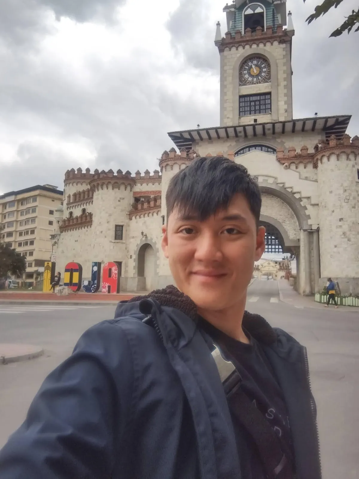Alaric Ong in Loja, Ecuador