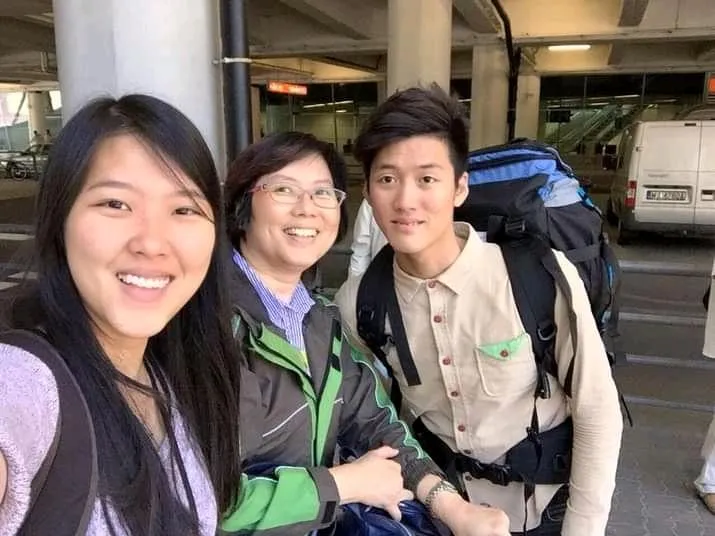 Alaric Ong with sister Amelia ong and Mother Veronica Tan in Poland
