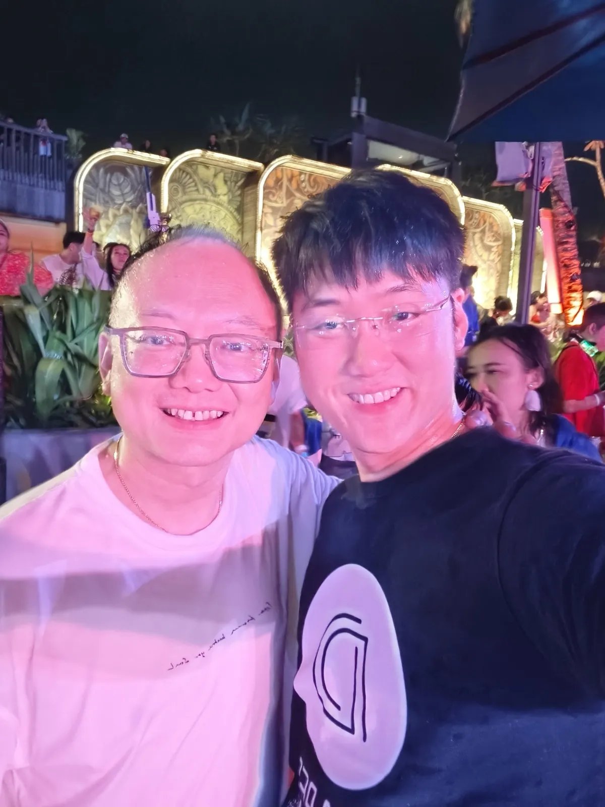 Alaric Moses Ong with Terence Cao Guohui