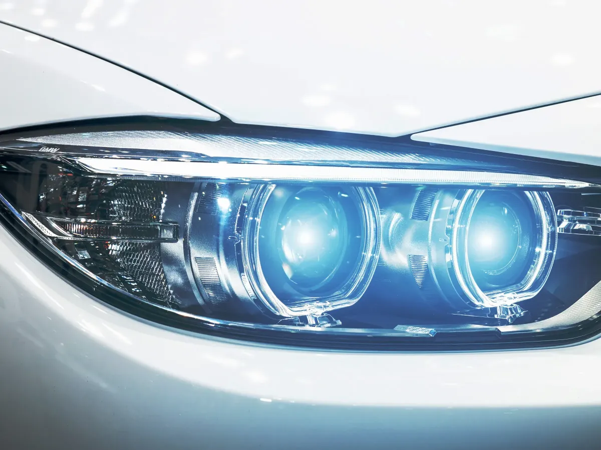 Headlight restoration Calgary