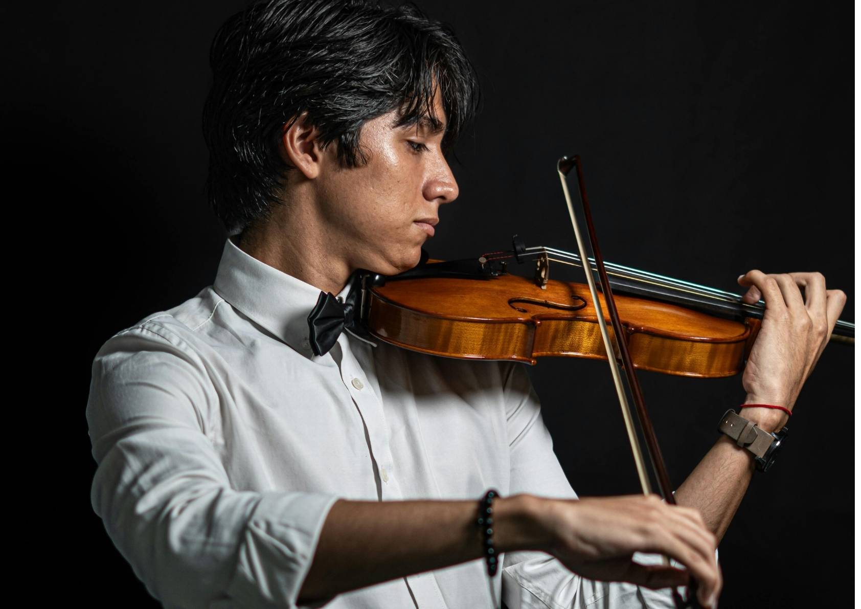 Perfectionism in Musicians: When High Standards Start Hurting Your Playing