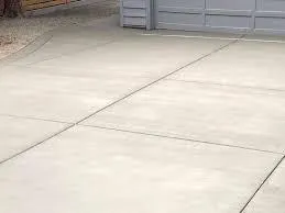 Bend Concrete builds and installs Driveway