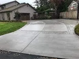 Bend Concrete builds and installs Driveway