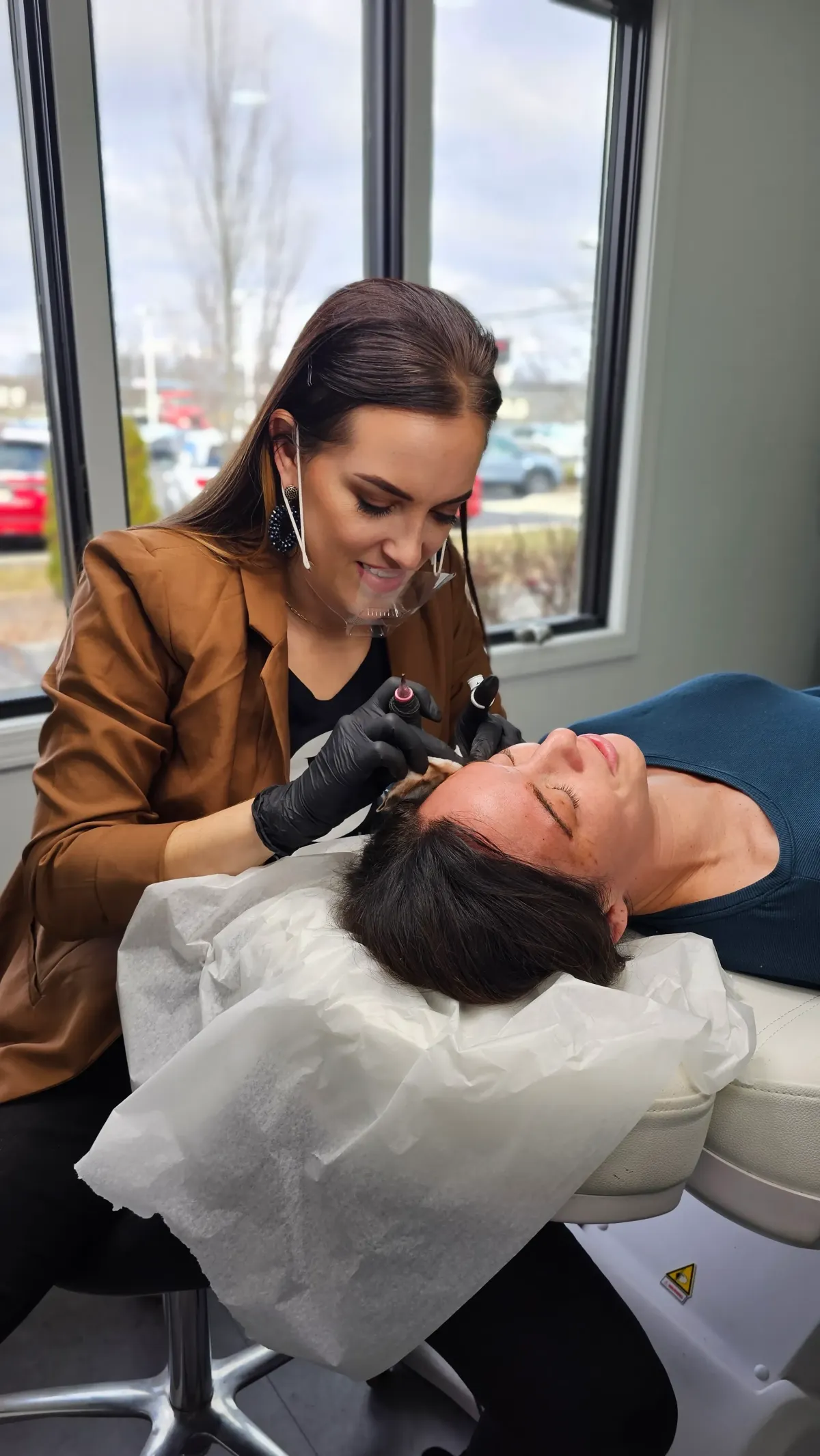 Lindsay Bowerman, Permanent Makeup Artist, Laser Specialist, Bowerman Artistry