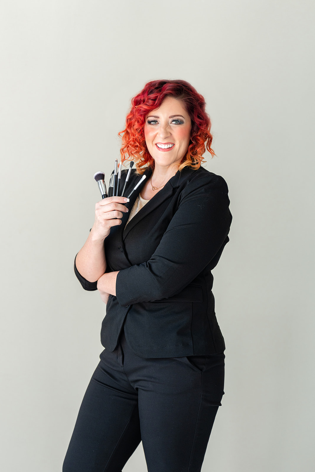 Angela Lealaogata Professional hair and makeup artist