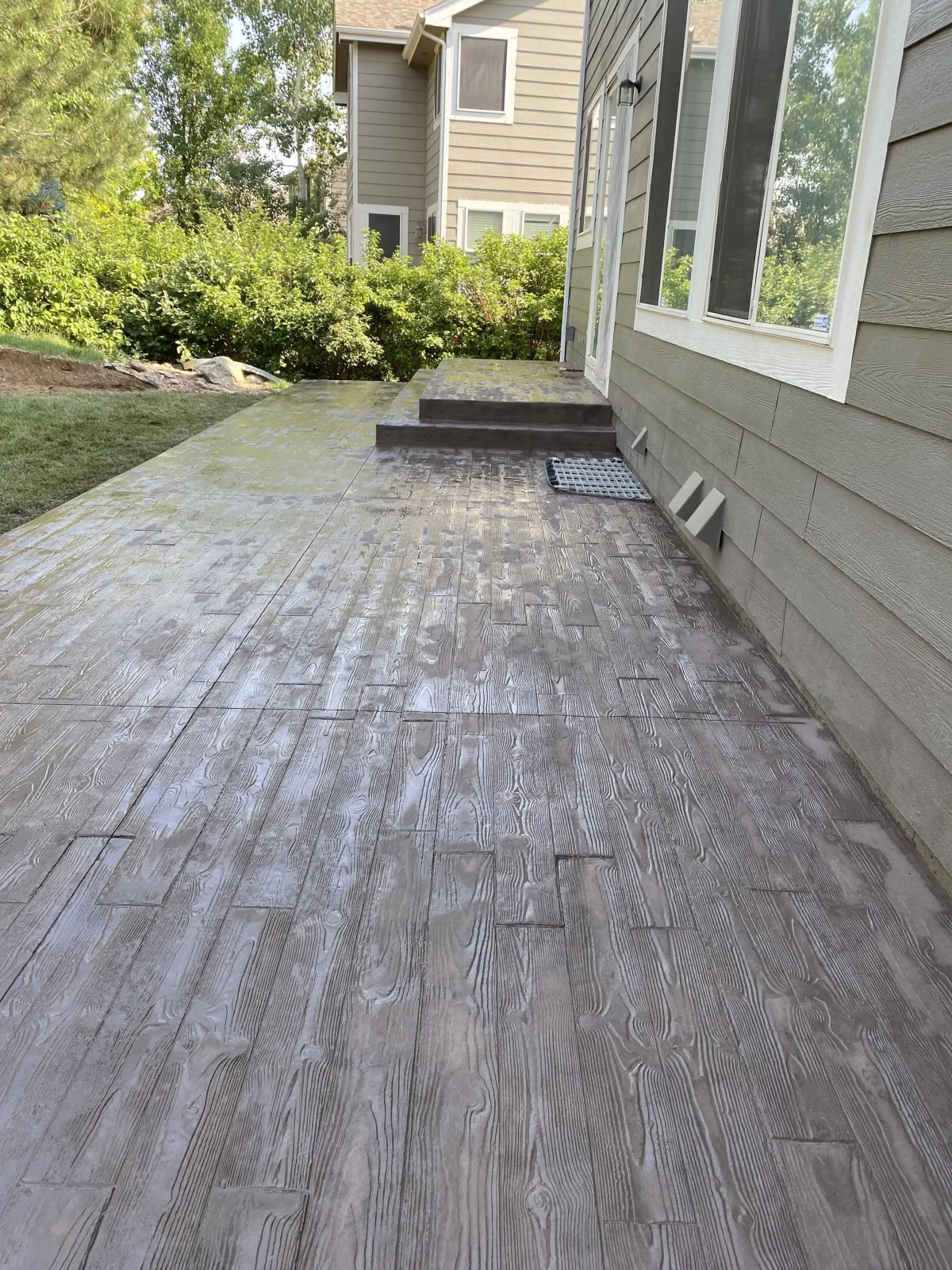 low angle photography of storey house