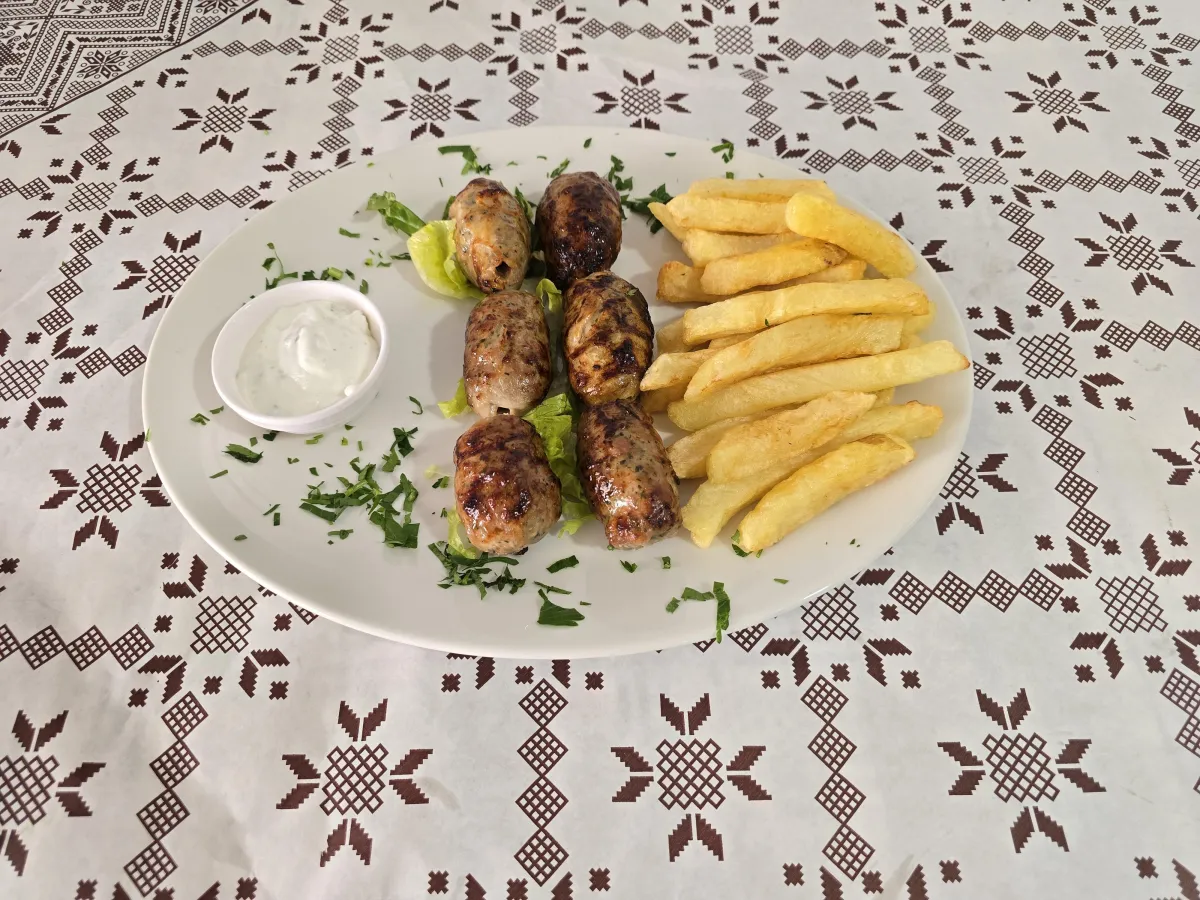 vlachos tavern sieftalies