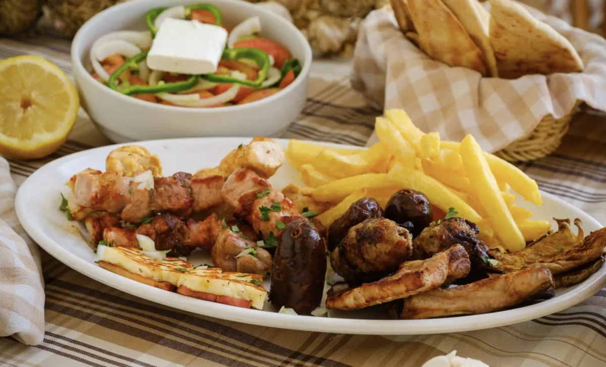 vlachos tavern mix grill