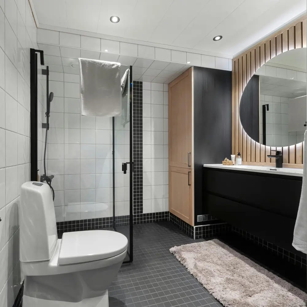 Montaža sanitarija (tuš kabine, kade) in Beograd