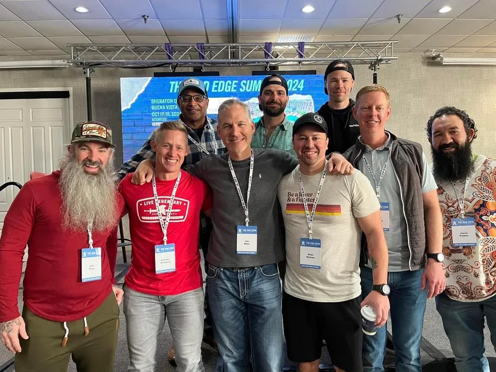 Do Something Great neon sign