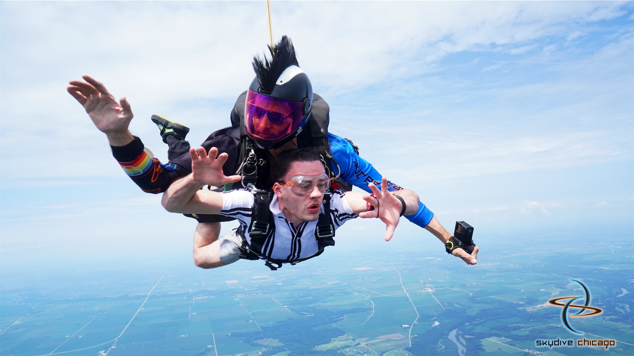 Elias Michael Davis skydiving