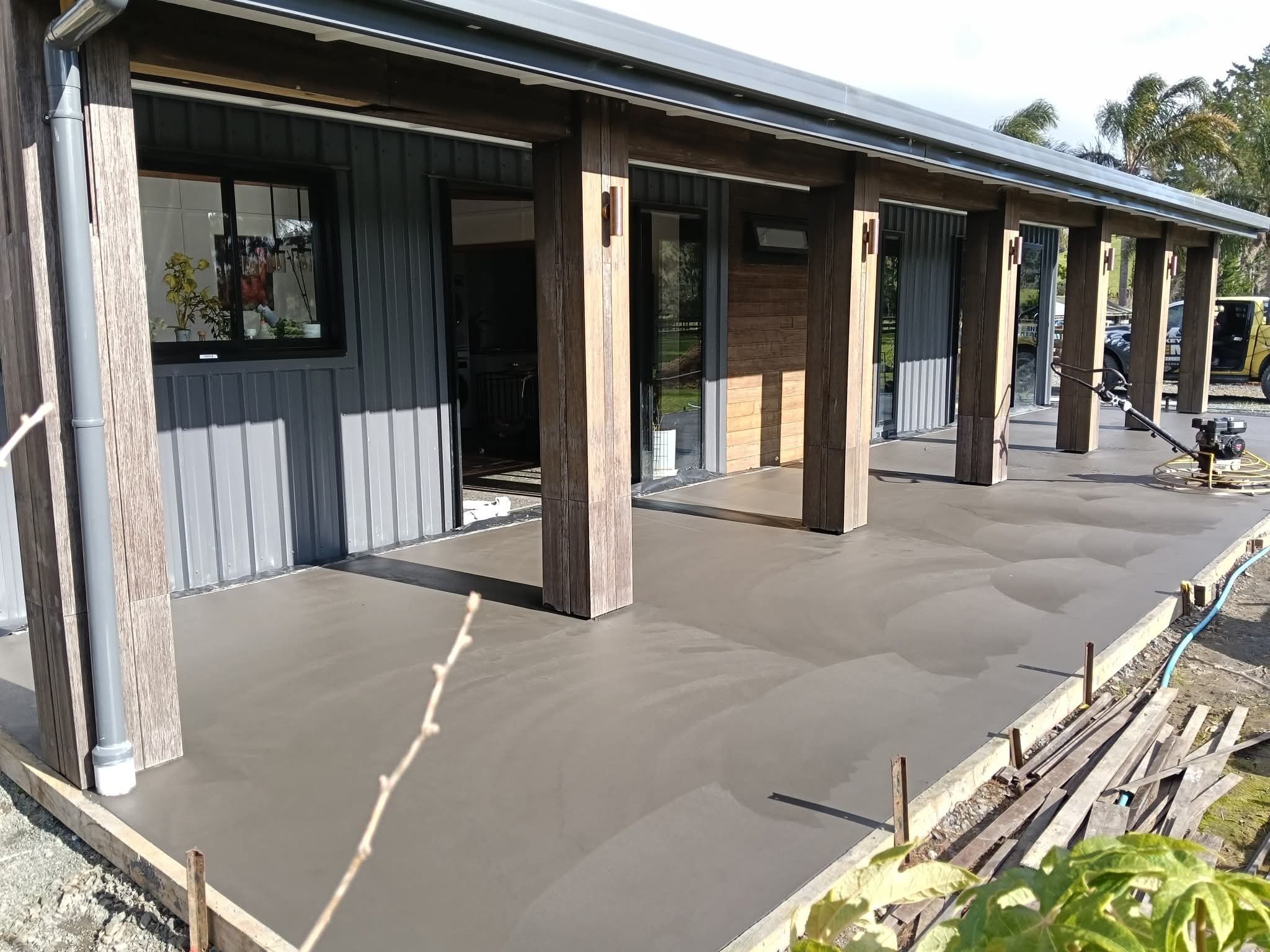 Concrete contractors in Kaitaia working on residential concrete project