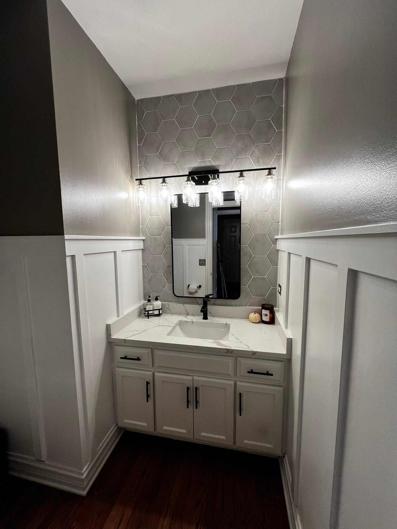 Luxury Vinyl Plank (LVP) Flooring in 