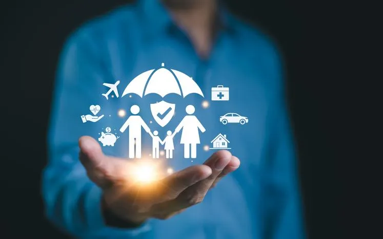 person holding a yellow paper