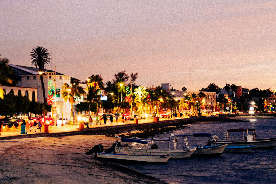 La Paz BCS malecon | Dream Baja Realty