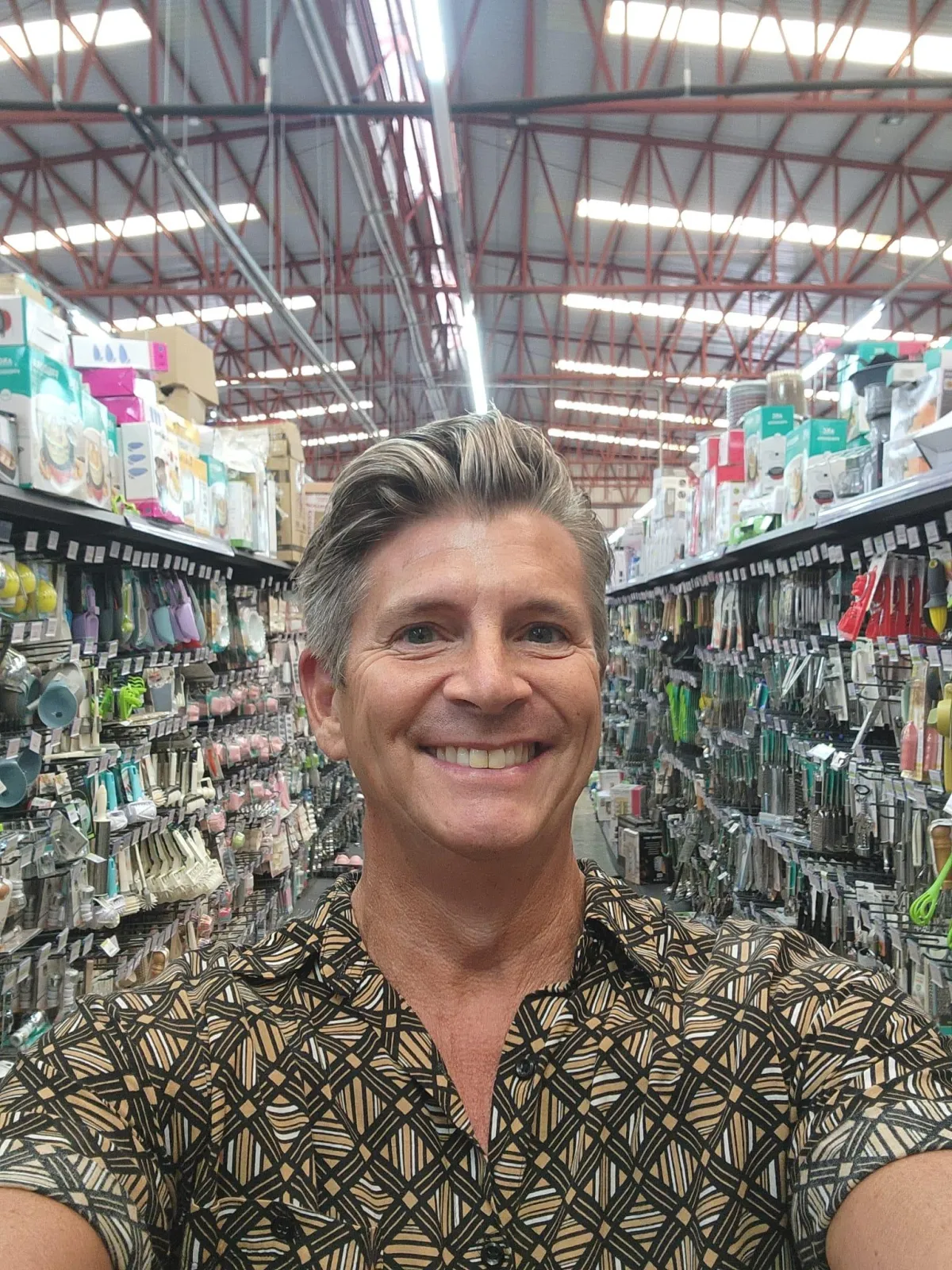 The author navigating a home goods store after moving to La Paz, Mexico, one of the everyday challenges of international relocation.