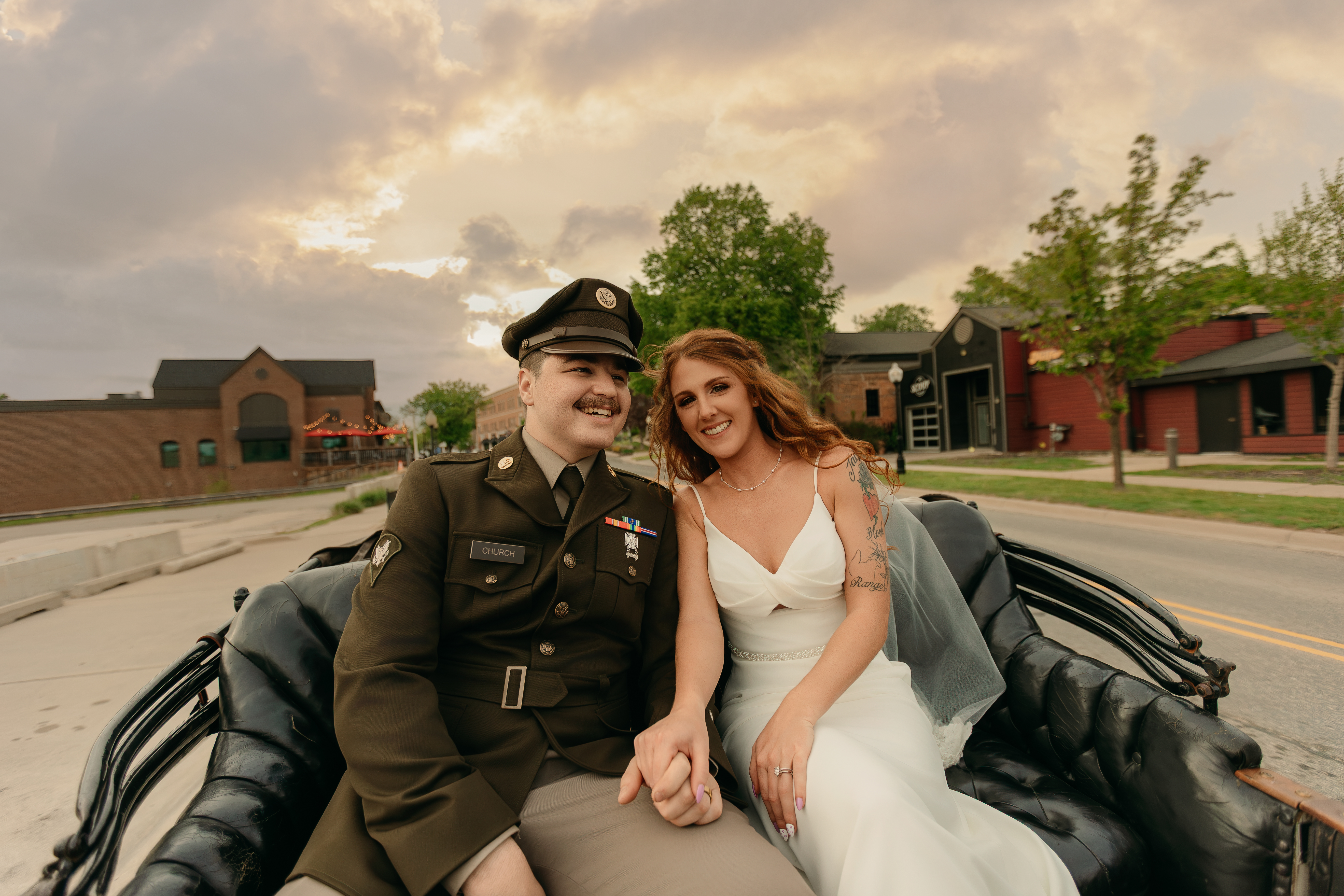 How to Choose a Wedding Venue With Photography in Mind