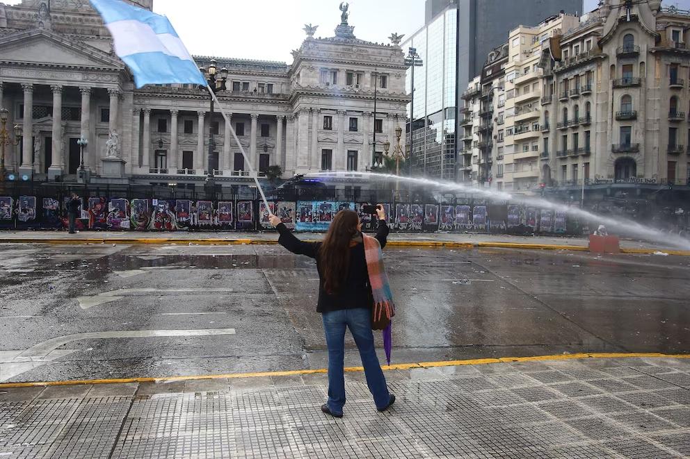 ARGENTINA: POR QUÉ NOS CUESTA TANTO PONERNOS DE ACUERDO