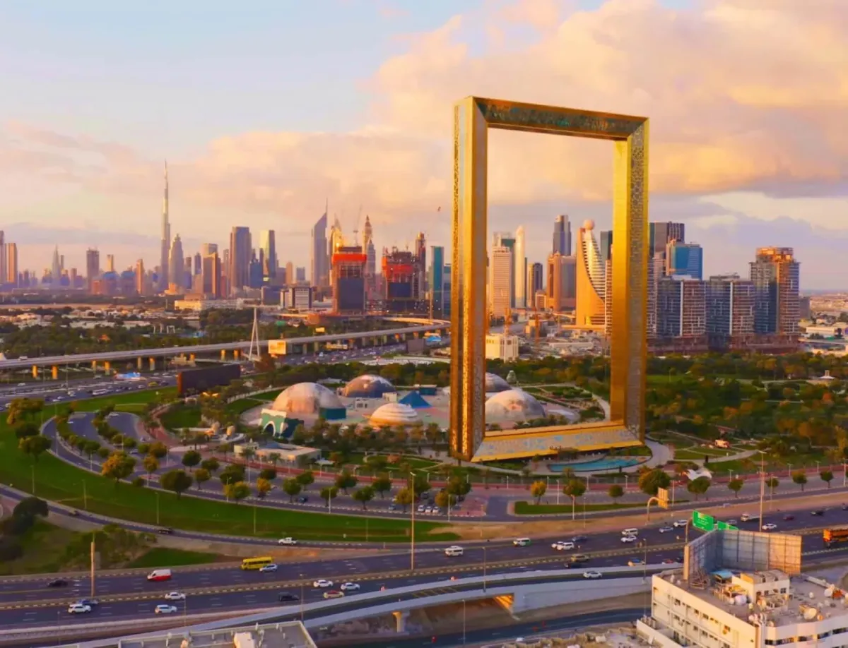 Dubai Frame – Step Into the Future (and the Past)