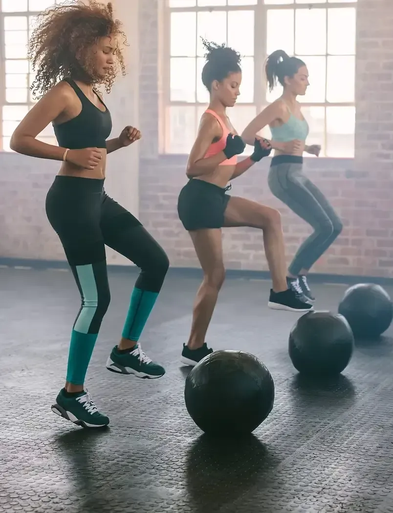 Improve consistency, build strength, and stay motivated with the benefits of small group fitness training