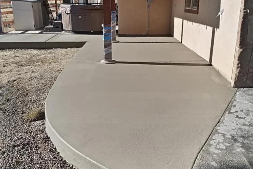 Tucson Concrete builds and installs Patio.