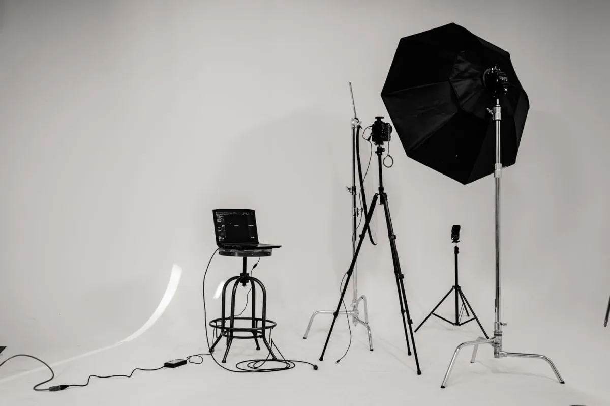 Professional studio headshots an Diego based