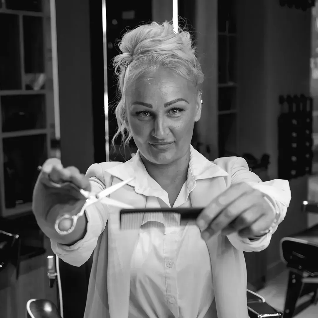 Image Shows Julia Lie From me&bondok Executive Barbers