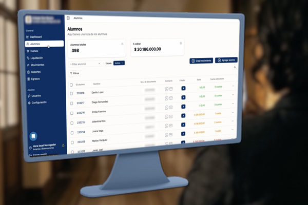 Panel de control de Lectivo en una computadora