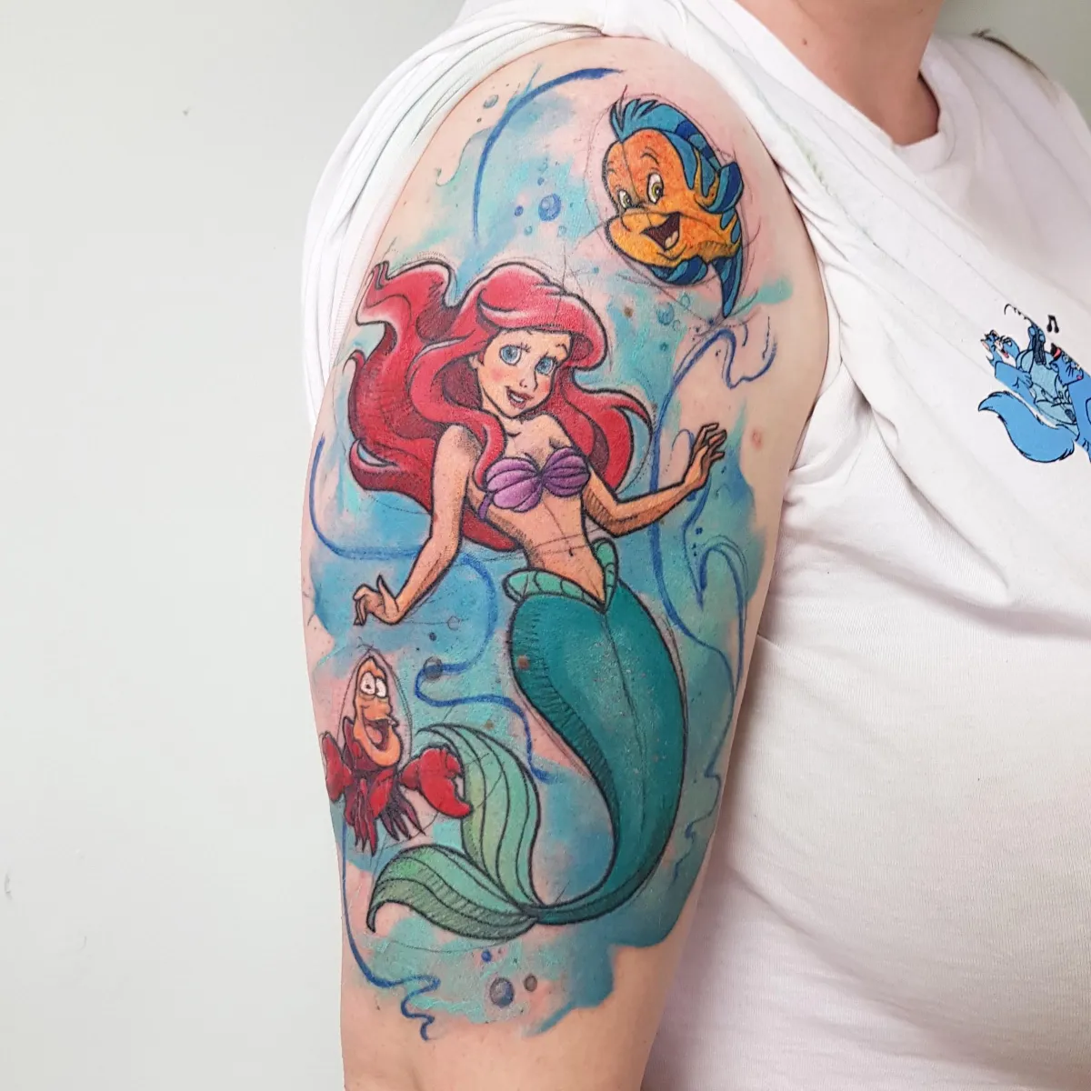 A sign that is on the side of a building