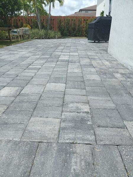 Lawn and Plant Fertilization Cutler Bay