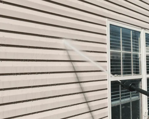 Pressure Washing Houses in Lafayette