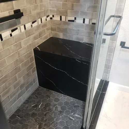 Professional bathroom remodeling contractor in Denver